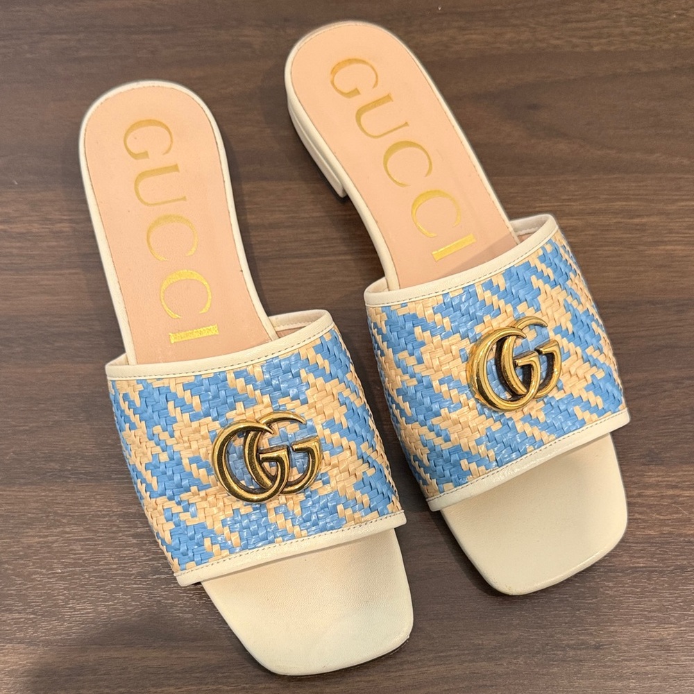 Gucci Women's Blue and Tan Slide Sandals